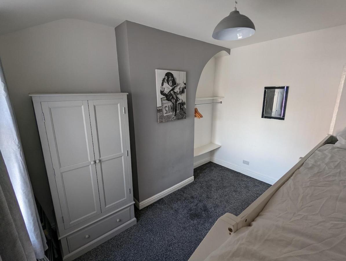 Seymour Home Free Allocated Parking Blackpool Extérieur photo